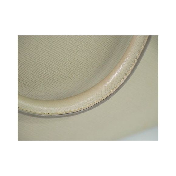 Pre Loved Prada  Saffiano - Picture 10 of 15